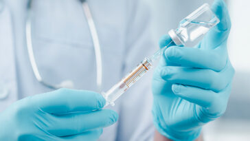 vaccin covid certificat fals